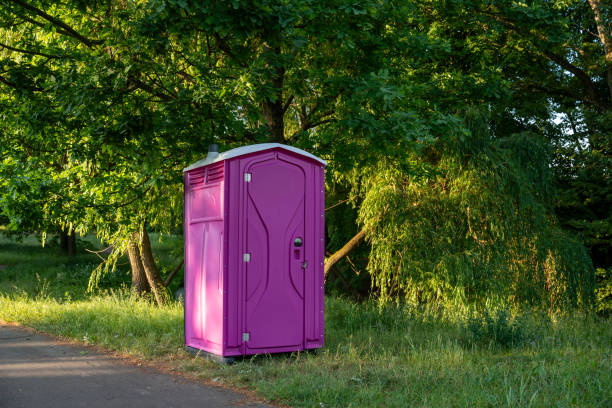 Best Portable bathroom rental  in Laguna Beach, FL